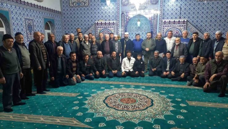 Sarıcakaya Müftüsü Altunbaş, Kapıkaya Mahallesi sakinleriyle iftarda buluştu