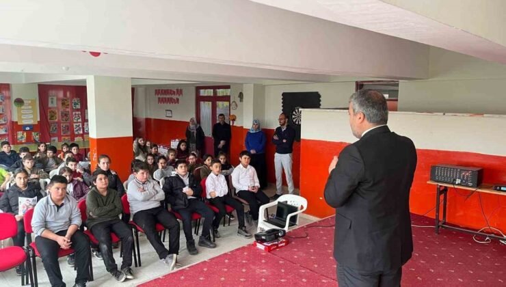 Seyitgazi’de “Cami ve Hayat” konulu Değerler Eğitimi seminerleri devam ediyor