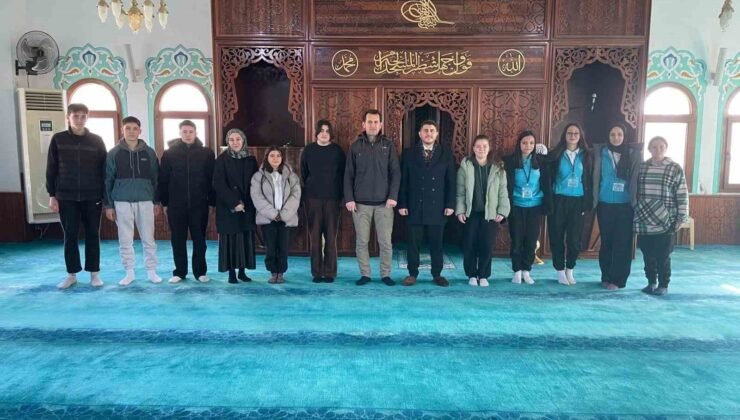 Sporcu gençler Ramazan’ın manevi ikliminde buluştu
