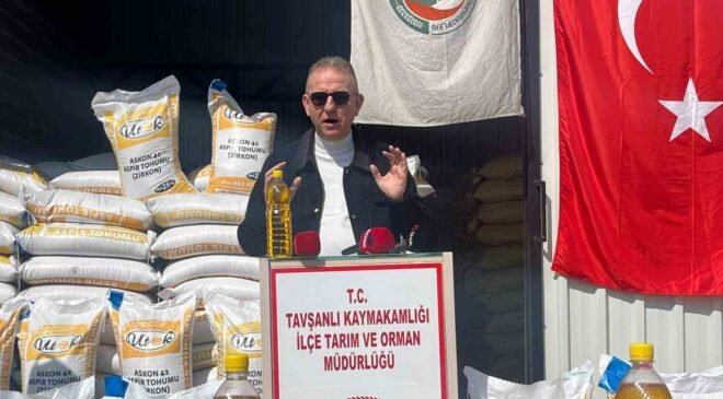 Tavşanlı’da 114 çiftçiye yüzde 75 hibeli Aspir tohum desteği