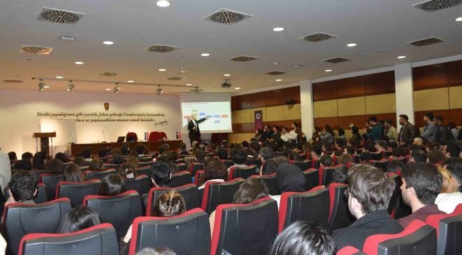 TCMB Başkan Yardımcısı Akçay: “Merkez Bankası olarak enflasyonla mücadele noktasında oldukça kritik bir süreçten geçiyoruz”