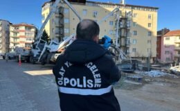 Uşak’ta beton pompası yan yattı: Altında kalan işçi hayatını kaybetti