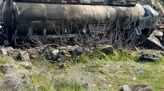 Uşak’ta mazot yüklü tanker alev alev yandı: 1 ölü