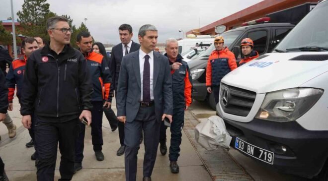 Vali Aktaş, AFAD’ın çalışmaları hakkında bilgilendirildi