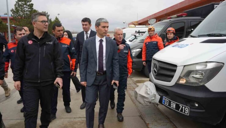 Vali Aktaş, AFAD’ın çalışmaları hakkında bilgilendirildi