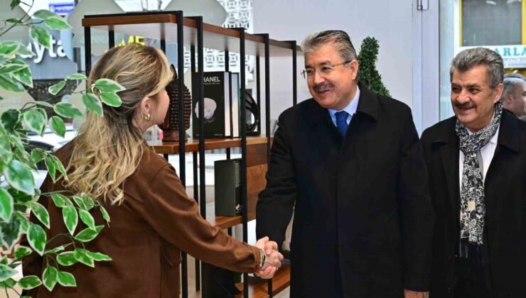 Vali Erdinç Yılmaz haftaya esnaf ziyaretiyle başladı