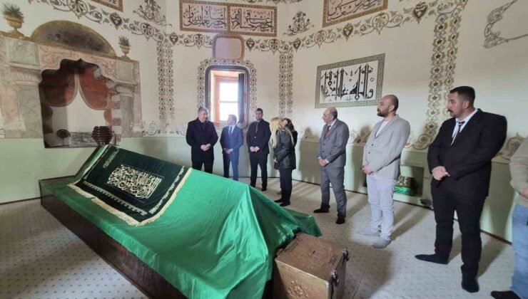 Vali Erdinç Yılmaz Seyitgazi’de tarihi mekanları yerinde inceledi