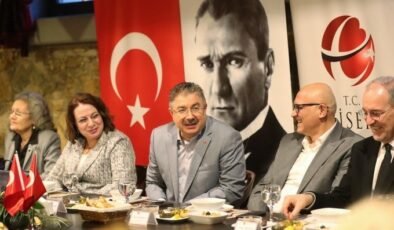 Vali Yılmaz, iftarda mülki idare amirleriyle buluştu