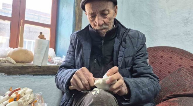 Yarım asırlık lületaşı ustası emekli oldu ama mesleğinden kopamadı
