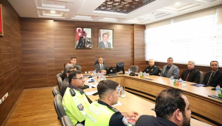 1 Mayıs’ta emniyetin aldığı tedbirler masaya yatırıldı