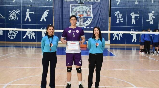 Afyonkarahisar Tınaztepe Öğrenci Yurdu YURTLİG’de yarı finalde