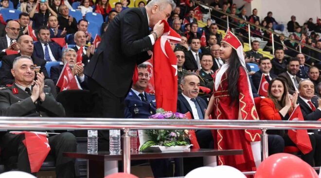 Afyonkarahisar’da 23 Nisan coşkusu