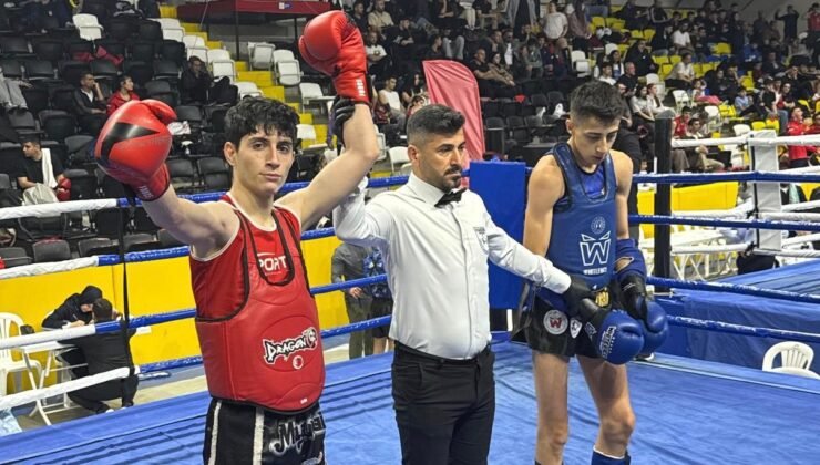 Afyonkarahisarlı muay thai sporcularından büyük başarı
