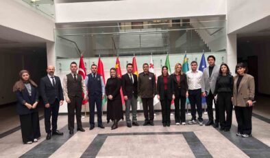 Anadolu Üniversitesi TÖMER’den İstanbul’da kurumsal ziyaretler