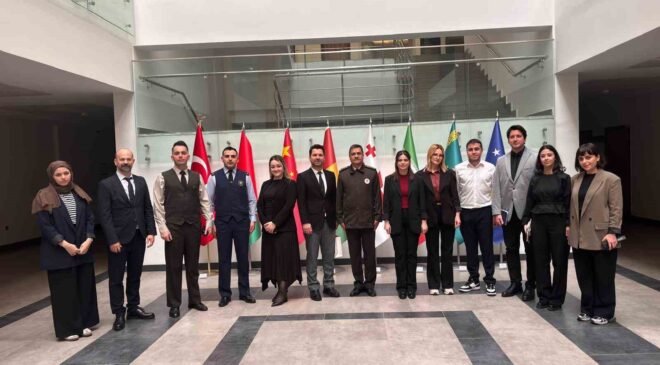 Anadolu Üniversitesi TÖMER’den İstanbul’da kurumsal ziyaretler