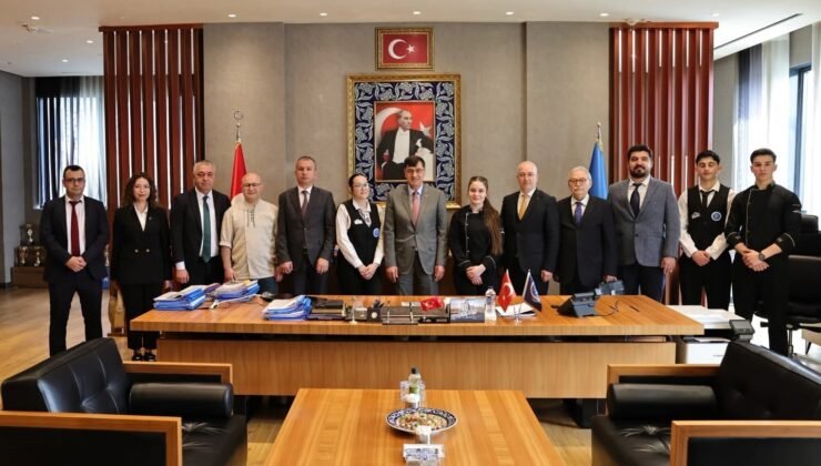Başkan Kahveci: “Kentin turizm değerleri daha etkin değerlendirilmeli”