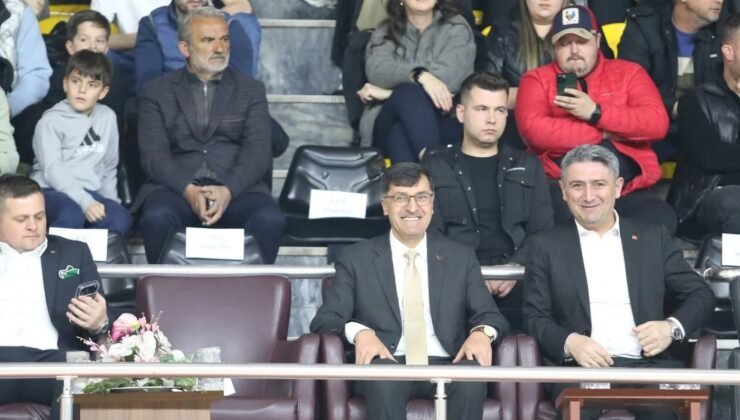 Başkan Kahveci’den deplasmanda Kütahya Belediyespor’a destek