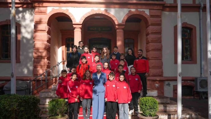 Başkan Subaşı Bilecik Gençlik ve Spor Kulübü sualtı hokeyi takımlarını ağırladı