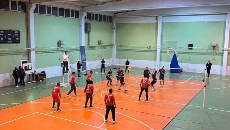 Beylikova’da Kurumlar Arası Voleybol Turnuvası heyecanı
