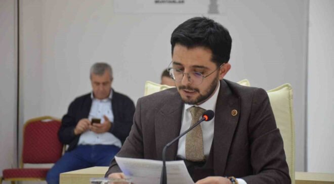 Bilecik Belediye Meclisi’nde ’Şehir İçi Toplu Taşıma Yönetmeliği’ tartışmas