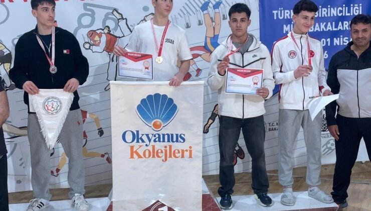 Bilecik’e Karate Türkiye Şampiyonası’nda dereceler geldi