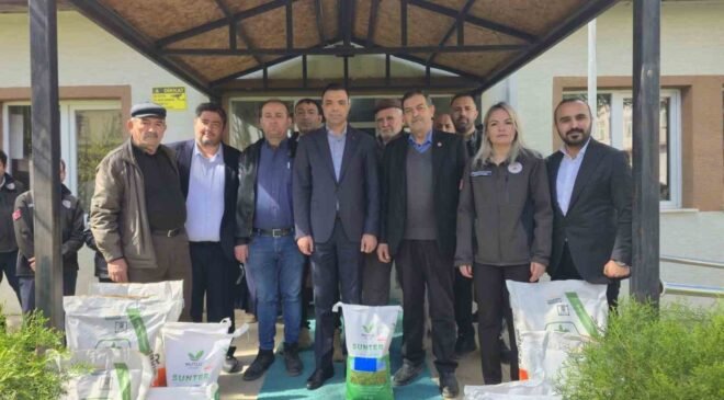 Bilecik’te çiftçilere tohum desteği sağlandı
