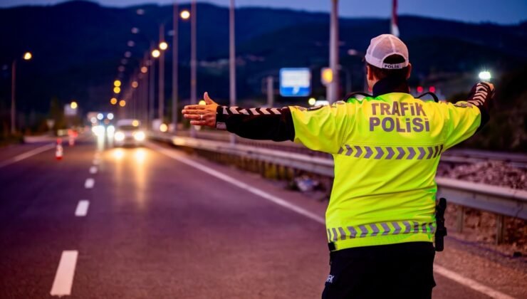 Bilecik’te huzur operasyonu: 8 gözaltı