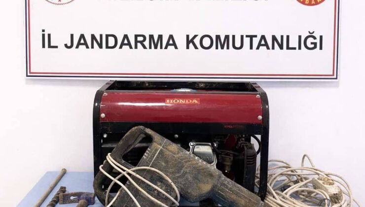 Bilecik’te kaçak kazı operasyonu: 2 şüpheli yakalandı