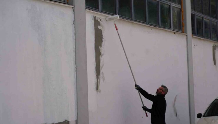 Bilecik’te kapalı pazar alanında bakım ve yenileme çalışması