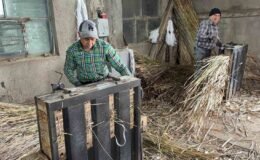 Bir zamanlar her evde bulunan hasır yastıklar zamana yenik düştü