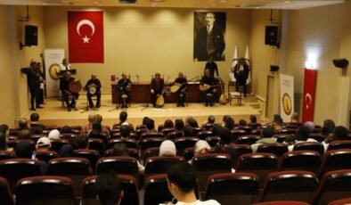 DPÜ’de Kütahya türküleri ve halk oyunları rüzgârı