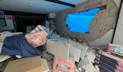 Dükkanı yıkılan esnafa ’brandalı’ çözüm