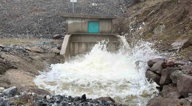Eber Gölüne bir can suyu daha akmaya başladı