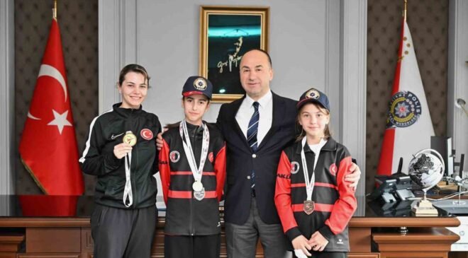 Emniyet Müdürü Tolga Yılmaz şampiyon sporcuları misafir etti