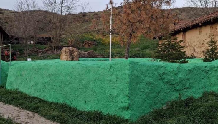 Eşankara Dede türbesinde bakım çalışmaları