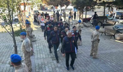 Eskişehir’de faili meçhul dosyayla ilgili 10 şüpheli adliyede