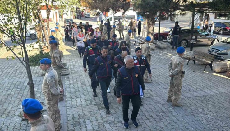 Eskişehir’de faili meçhul dosyayla ilgili 10 şüpheli adliyede