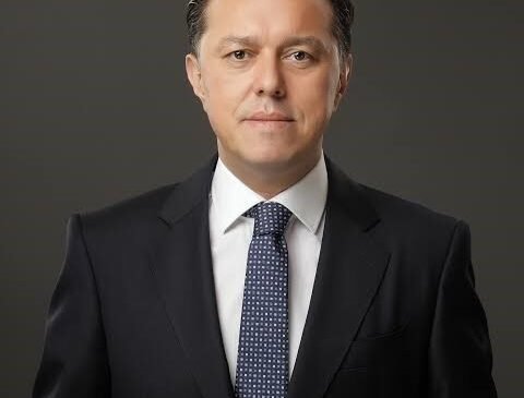 Hatipoğlu’dan, Yılmaz Büyükerşen’e “Senden artık bıktık, usandık” cevabı