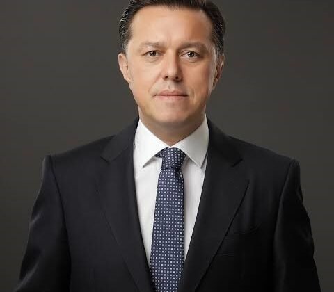 Hatipoğlu’dan, Yılmaz Büyükerşen’e “Senden artık bıktık, usandık” cevabı