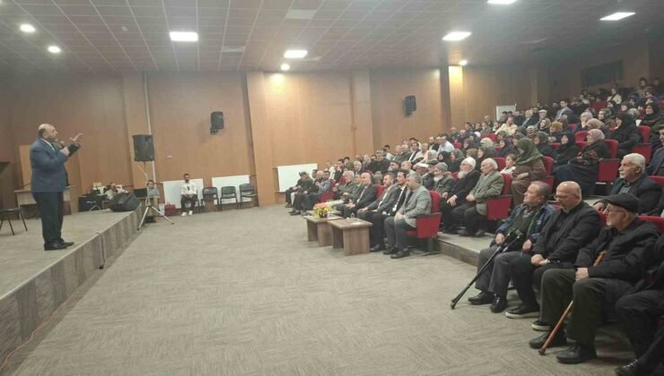 Hisarcık’ta “Gençlik ve Eğitim” konulu konferans