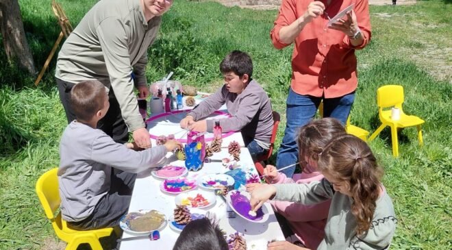 Hisarcık’ta özel öğrencilere yönelik açık hava sanat ve kitap platformu