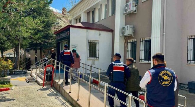 İntihar ettiği söylenen genç kadının cinayete kurban gittiği ortaya çıktı