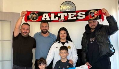 Kumbarasındaki parayı Eskişehirspor’a bağışlayan Hüseyin Buğra’ya sürpriz hediye