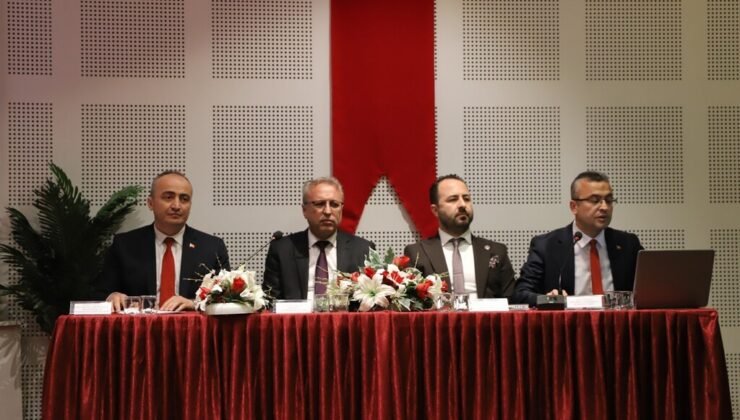 Kütahya’da ’Bilişim Suçları ve Dijital Güvenlik’ paneli