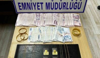 Kütahya’da sahte altınla dolandırıcılık yaptılar, Afyon’da yakalandılar