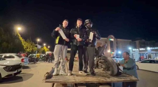 Motosikleti bağlanan sürücü 58 bin TL’lik ceza tutanağı ile poz verdi