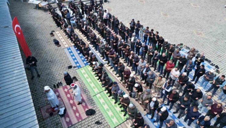 Nasreddin Hoca Mahallesi’nde yağmur ve şükür duası yapıldı