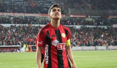 Nesine 3. Lig: Eskişehirspor: 3 – Balıkesirspor: 0