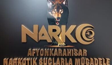 Otogarda otobüs bekleyen yolcu uyuşturucu ile yakalandı