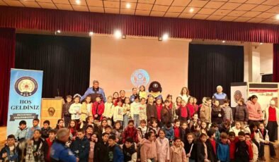 Polis haftasında 780 öğrenci emniyet birimlerini gezdi